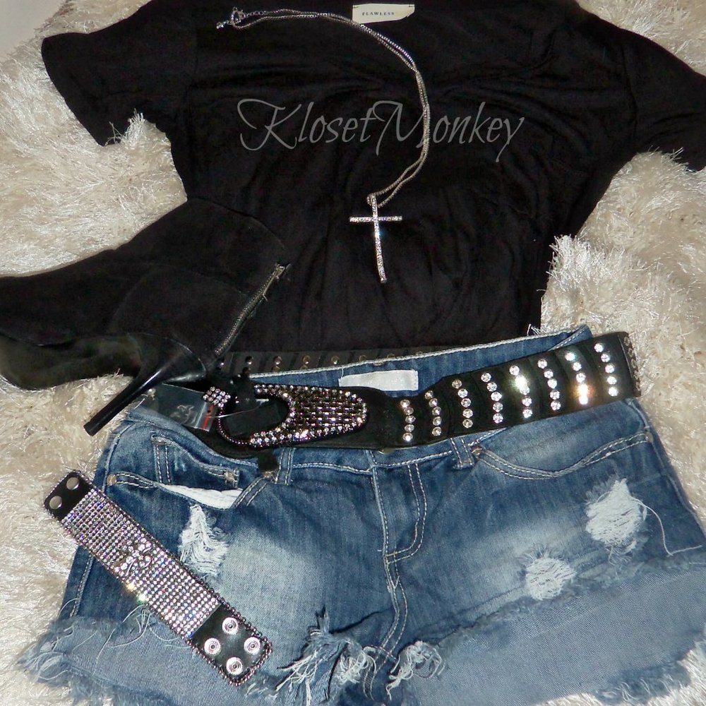 Sexy Denim Frayed Destructed JEAN Shorts Size 3